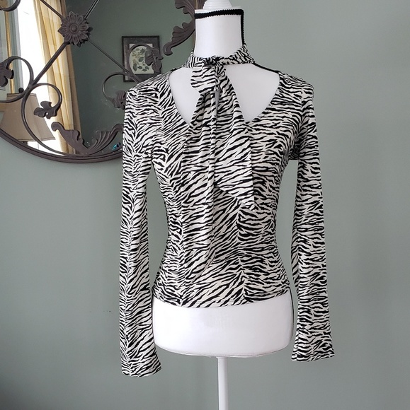 vera moda international Tops - Vintage 90s tiger print pussy bow top small